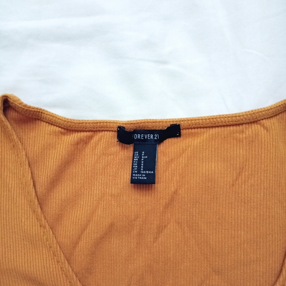 DONATED! F21 Yellow Crop Top - Picture 5 of 5